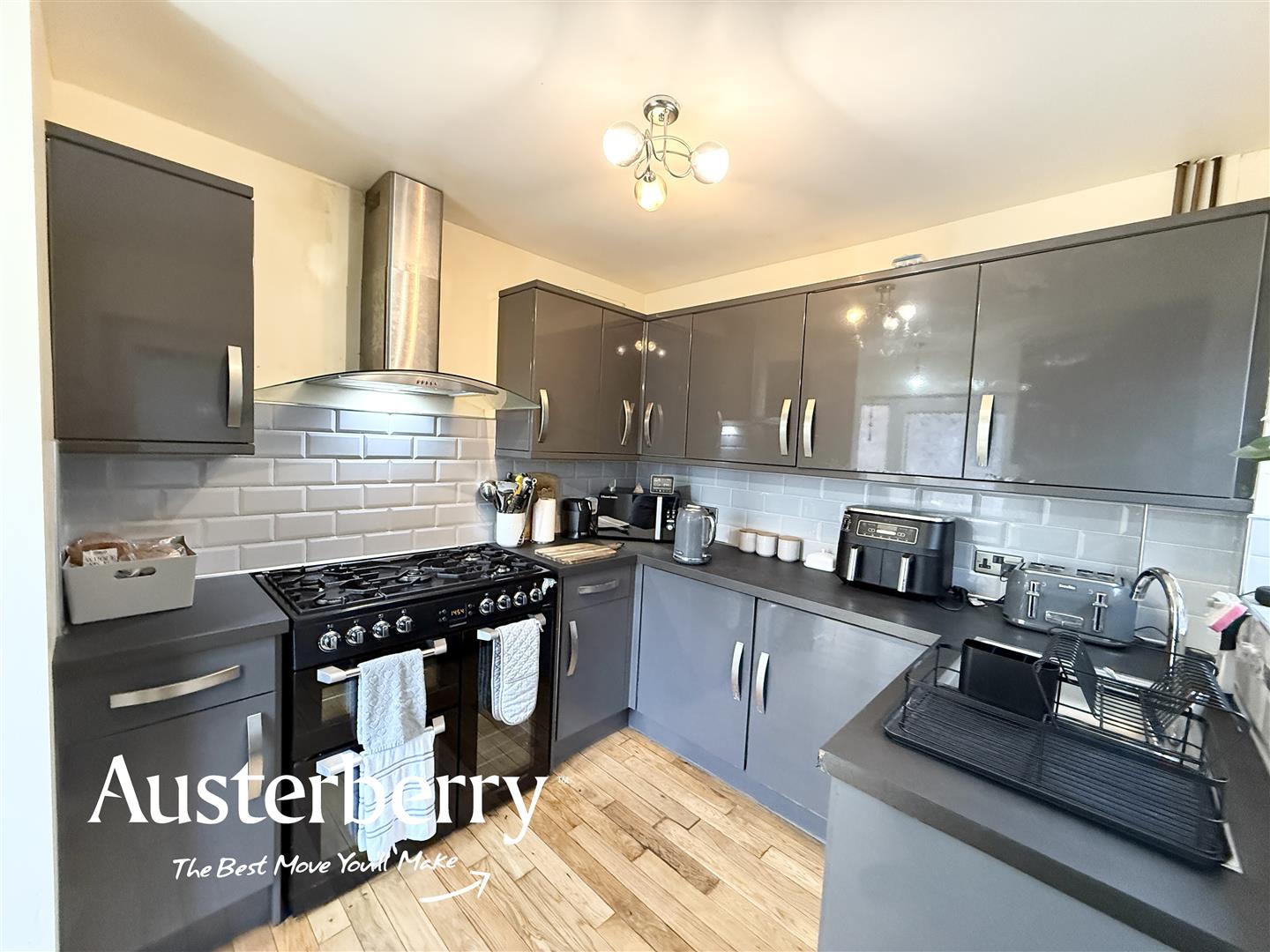 2 bed property in Weston Coyney Road, Stoke-On-Trent